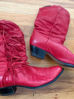 Rodeo Drive Women's Red Fringe Boots size 7